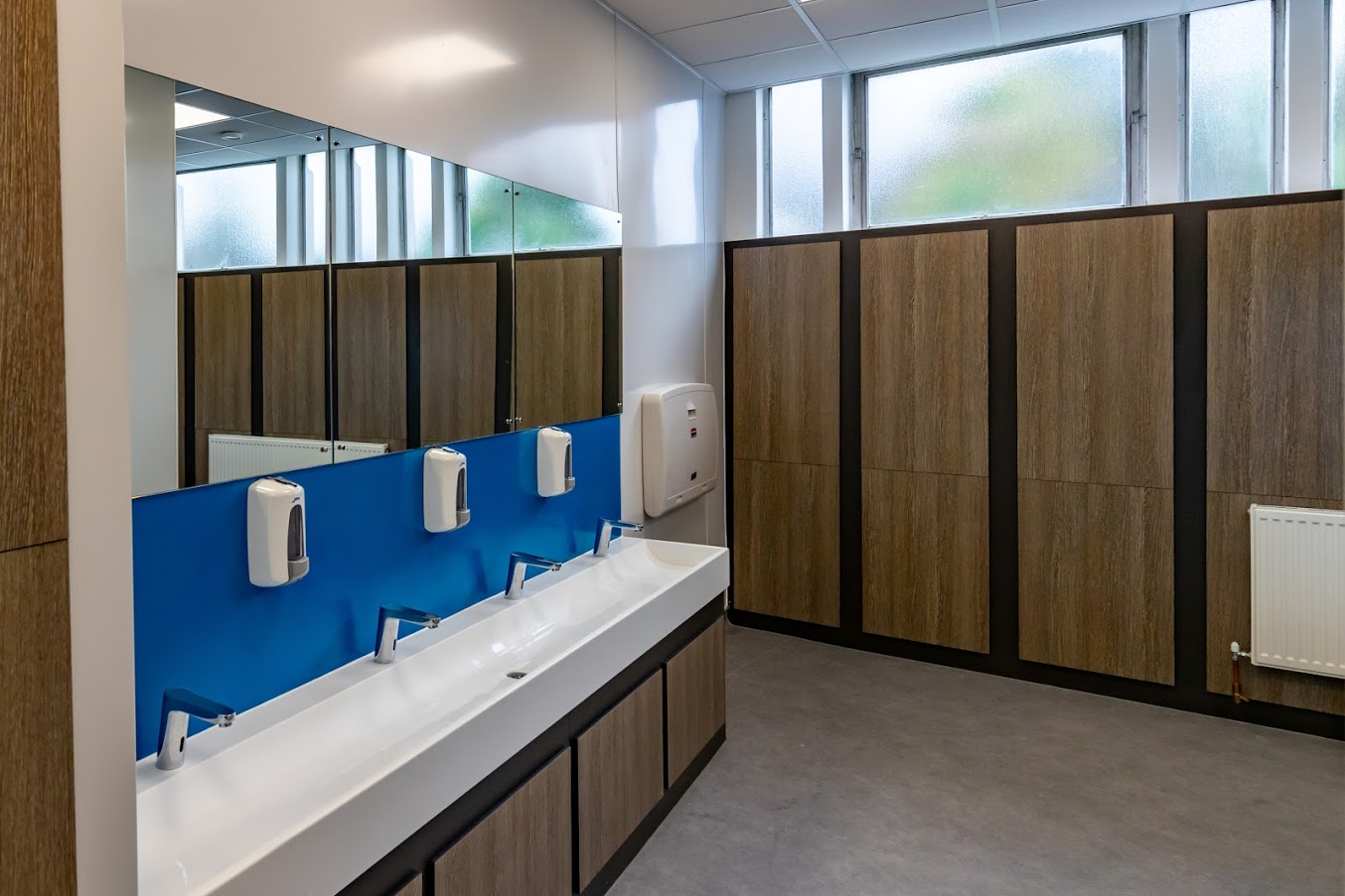 BrookhouseUK Education Furniture - Bourne Hall Washrooms