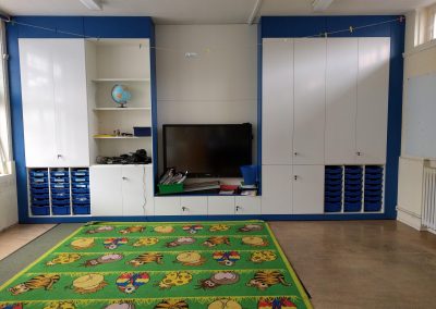 BrookhouseUK Education Furniture - Teacher Storage wall - Launcelot Primary School