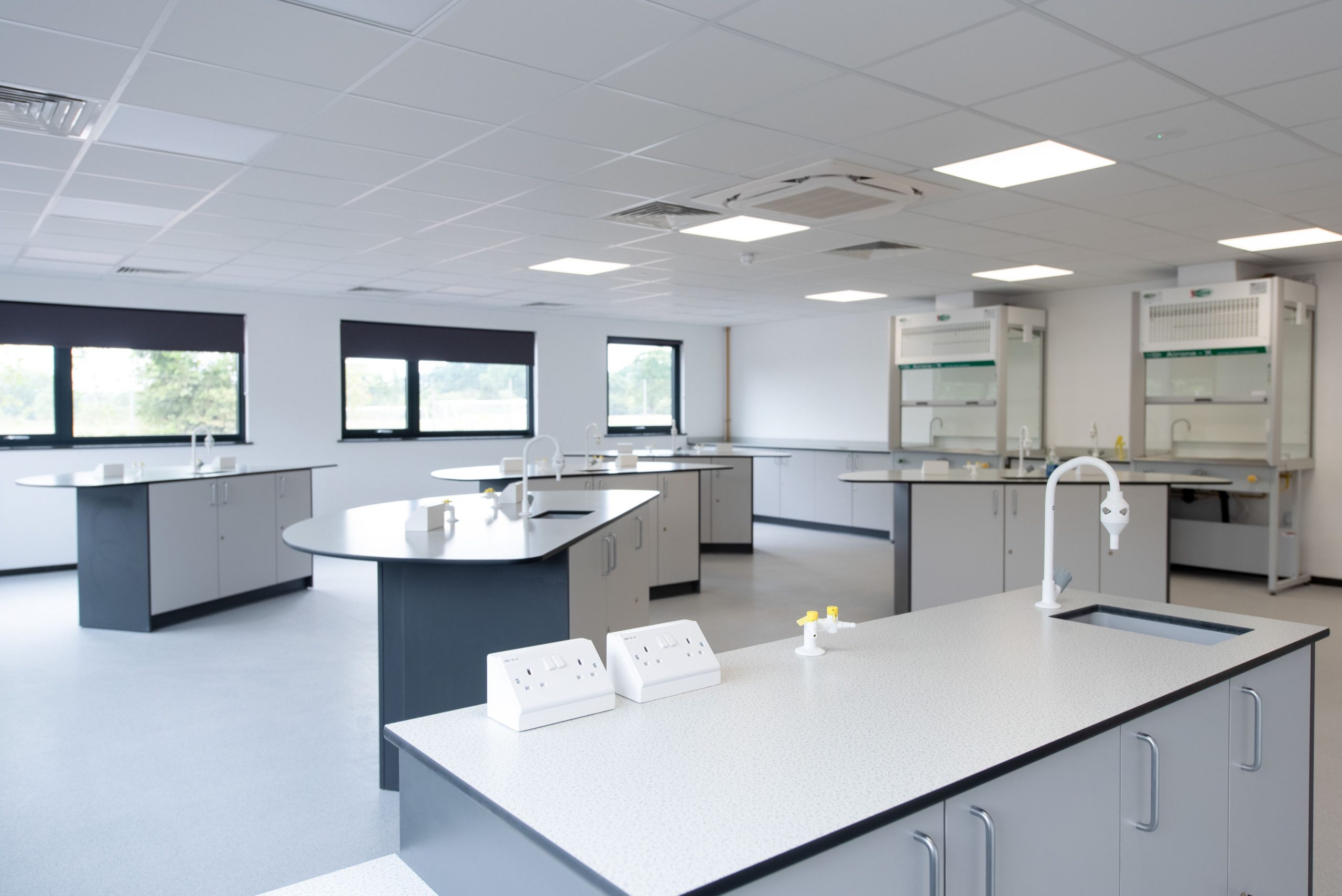 BrookhouseUK Education Furniture - Solihull 6th Form College - Science Lab