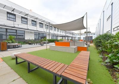 Haringey Sixth Form College – Outdoor Breakout Area